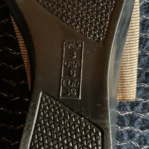 CHARLESTON SHOE CO Sandal Size 6 - Picture 4 of 4